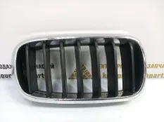 Решетка радиатора BMW X5 2013-2018 51137316076 F15, правая