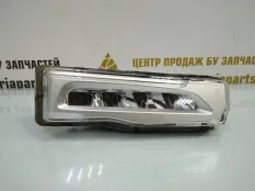 Фара противотуманная BMW X5 2019-2023 63177406366 G05, правая
