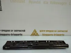 Кронштейн порога BMW X1 2018 51777332329 F48 ДО РЕСТАЙЛИНГ B47C20B ДИЗЕЛЬ, передний левый