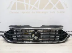 Решетка радиатора Volkswagen Polo 2020-2022 6N5853653 6 CK4