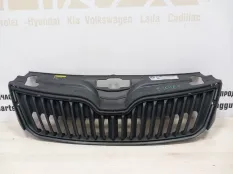 Решетка радиатора Skoda Rapid 2012-2017 5JA853668 1 NH3 ДО РЕСТАЙЛИНГ