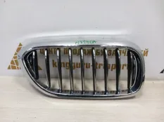 Решетка радиатора BMW 5 2017-2019 7383520 G30 ДО РЕСТАЙЛИНГ, правая