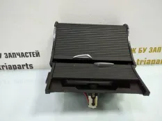 Подстаканник BMW X1 2018 51169292557 F48 ДО РЕСТАЙЛИНГ B47C20B ДИЗЕЛЬ