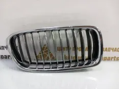Решетка радиатора BMW 3 2011-2016 7295436 F30 ДО РЕСТАЙЛИНГ, правая