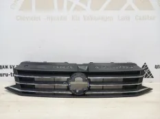 Решетка радиатора Volkswagen Polo 2015-2020 6RU853653B 5 612 РЕСТАЙЛИНГ