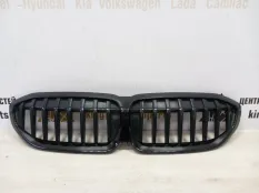 Решетка радиатора BMW 3 2018-2022 51137449432 G20 M-PACK