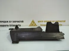 Дефлектор радиатора Exeed VX 2021-2024 302000840AA M36T, левый