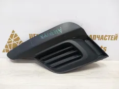 Решетка противотуманной фары Renault Logan 2018-2022 269163039R 2 L8 РЕСТАЙЛИНГ, передняя левая