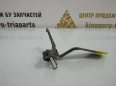Крюк замка капота Opel Meriva 2010-2014 13269762 B ДО РЕСТАЙЛИНГ