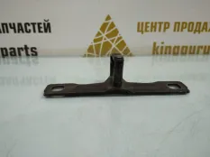 Ответная часть замка багажника Volkswagen Polo 2020-2022 8V0827507H 6 CK4