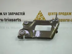 Кронштейн крыла BMW X5 2019-2023 41007492372 G05, передний правый