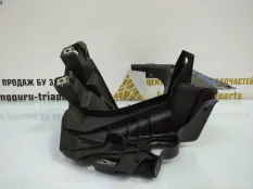Кронштейн крыла BMW X5 2013-2018 51647294543 F15, передний левый