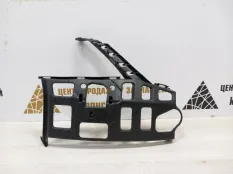 Кронштейн бампера Skoda Octavia 2017-2020 5E0807056F A7 5E3 РЕСТАЙЛИНГ, передний правый