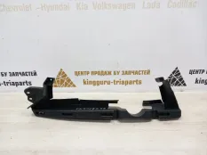 Дефлектор радиатора Renault Logan 2014-2018 628119238R 2 L8 ДО РЕСТАЙЛИНГ, левый