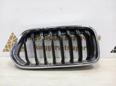 Решетка радиатора BMW X2 2018-2021 7424778 F39, правая