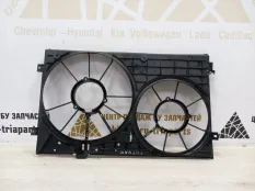 Диффузор вентилятора Volkswagen Tiguan 2011-2017 1K0121207B 1 5N1 РЕСТАЙЛИНГ