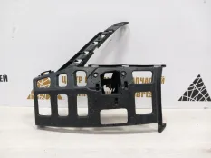 Кронштейн бампера Skoda Octavia 2017-2020 5E0807055F A7 5E3 РЕСТАЙЛИНГ, передний левый