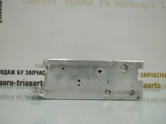 Кронштейн усилителя бампера BMW X3 2010-2014 51647274657 F25, передний левый