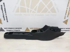 Консоль центральная Skoda Fabia 2013 5J0863241AB 2 5J2 РЕСТАЙЛИНГ (CBZD) CBZDD04150