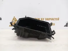 Корпус воздушного фильтра нижняя часть Hyundai Solaris 2010-2014 281121R100 1 RB ДО РЕСТАЙЛИНГ