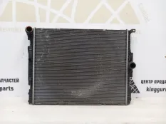 Радиатор охлаждения двигателя BMW 3 2015-2020 17118482624 F30 РЕСТАЙЛИНГ