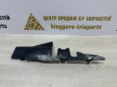 Дефлектор радиатора Volkswagen Polo 2020-2022 6N5121284 6 CK4, правый