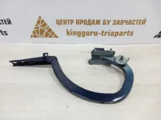 Петля крышки багажника BMW 5 2017-2019 41007440698 G30 ДО РЕСТАЙЛИНГ, правая