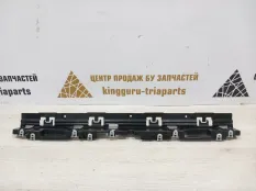 Кронштейн передней панели BMW 5 2017-2019 51747359788 G30 ДО РЕСТАЙЛИНГ