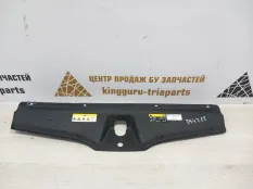 Накладка замка капота Skoda Octavia 2019-2022 5E3853343 A8 NN3
