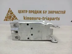 Кронштейн усилителя бампера MINI cooper Hatch 2013-2018 51117406390 F56 ДО РЕСТАЙЛИНГ, передний правый