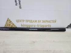 Молдинг двери BMW X7 2019-2022 51137428710 G07, задний правый