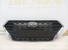 Решетка радиатора Hyundai Solaris 2017-2020 86351H5000 2 HCR ДО РЕСТАЙЛИНГ