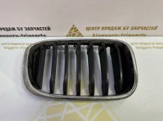 Решетка радиатора BMW X3 2017-2021 7440854 G01 ДО РЕСТАЙЛИНГ, правая