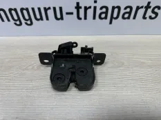 Замок багажника Renault Duster 2015-2021 905039326R 1 HSA/M РЕСТАЙЛИНГ