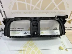 Кронштейн жалюзей воздуховода BMW X3 2021-2024 9850062 G01 РЕСТАЙЛИНГ