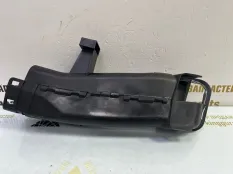 Воздуховод BMW X5 2019-2023 13718635093 G05