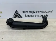 Патрубок воздушного фильтра Skoda Octavia 2014 04E145673B A7 5E3 ДО РЕСТАЙЛИНГ CHPA 1.4