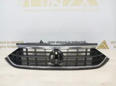 Решетка радиатора Volkswagen Polo 2020-2022 6N5853653 6 CK4