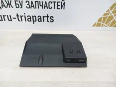 Накладка торпедо Skoda Octavia 2014 5E2857367B A7 5E3 ДО РЕСТАЙЛИНГ CHPA 1.4