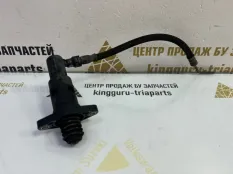 Рабочий цилиндр сцепления Skoda Octavia 2014 5Q0721261C A7 5E3 ДО РЕСТАЙЛИНГ CHPA 1.4