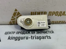 Моторчик заслонки радиатора BMW 5 2017-2020 C93092 G30 M-PACK ДО РЕСТАЙЛИНГ