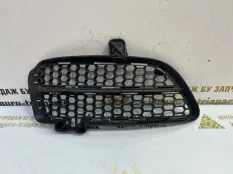 Решетка бампера Volkswagen Touareg 2006-2010 7L6853666 1 7LA РЕСТАЙЛИНГ, правая