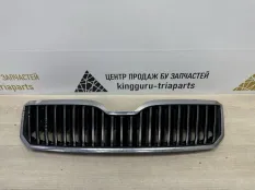 Решетка радиатора Skoda Superb 2013-2015 3T0853668B 2 3T4 РЕСТАЙЛИНГ