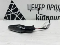 Повторитель поворота BMW K83 2018 - 2023 63138557188 F 900 R, левый