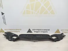 Дефлектор радиатора верхний BMW X5 2019-2023 51747421675 G05