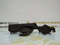 Уплотнитель капота BMW 3 2014 51767255804 F30 ДО РЕСТАЙЛИНГ N47T 2.0 ДИЗЕЛЬ, правый