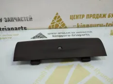 Накладка на консоль BMW 3 2017 51459218562 F30 РЕСТАЙЛИНГ B47D20A 2.0 ДИЗЕЛЬ