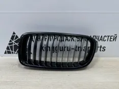Решетка радиатора BMW 3 2011-2016 7295435 F30 ДО РЕСТАЙЛИНГ, левая