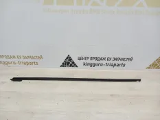 Уплотнитель стекла двери Skoda Rapid 2017-2020 5JA839477 1 NH3 РЕСТАЙЛИНГ, задний левый