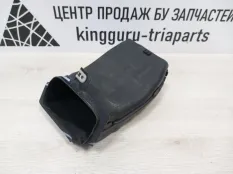 Воздуховод охлаждения тормозов BMW X7 2019-2022 51747454030 G07, правый